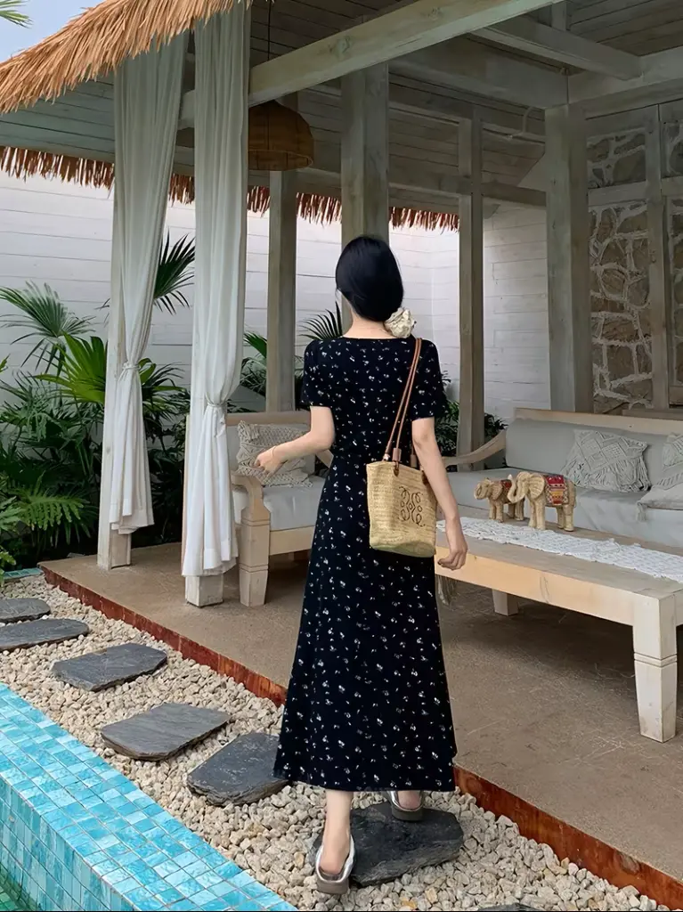 Black Dress 1XL 2.webp